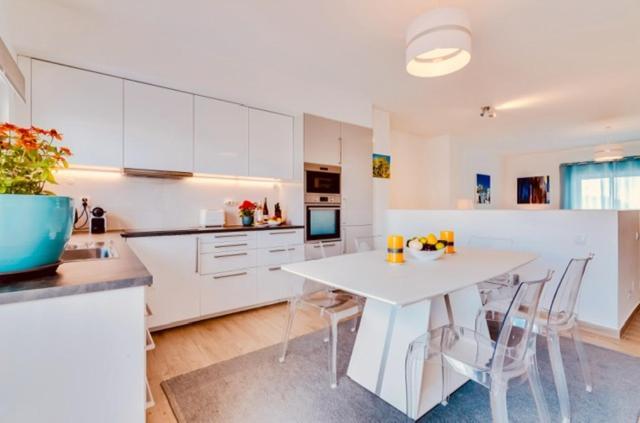Sea Balconies Apartment โอลเญา ภายนอก รูปภาพ